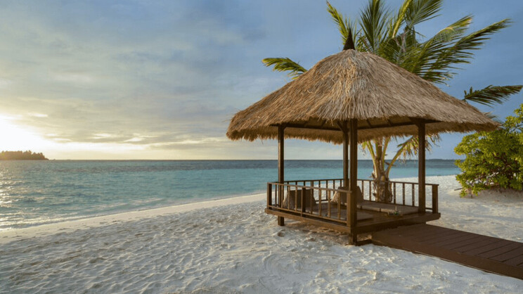 Grand Beachfront Pool Villa